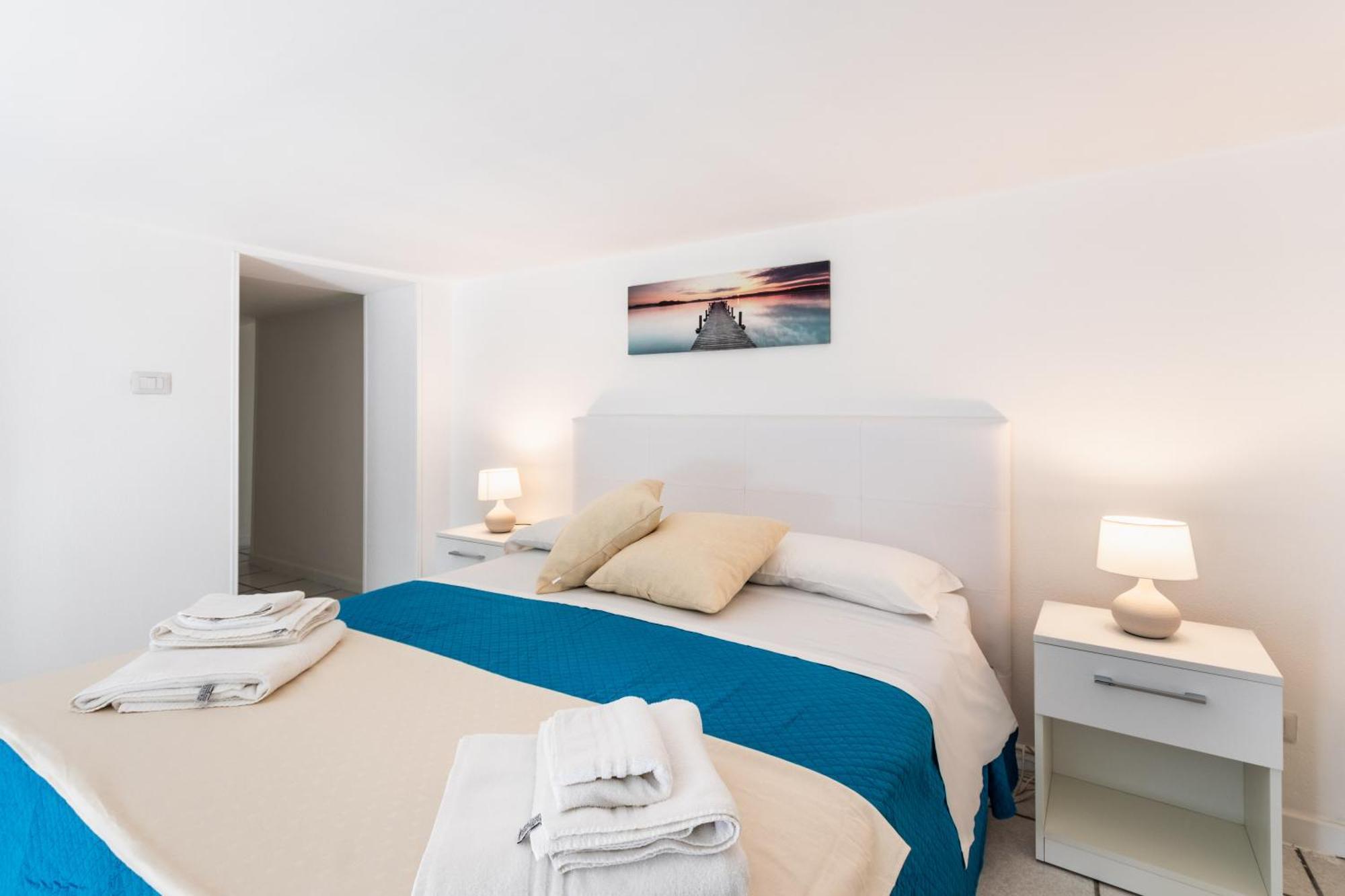 Fronte Mare Apartments & City Views シラクーサ エクステリア 写真